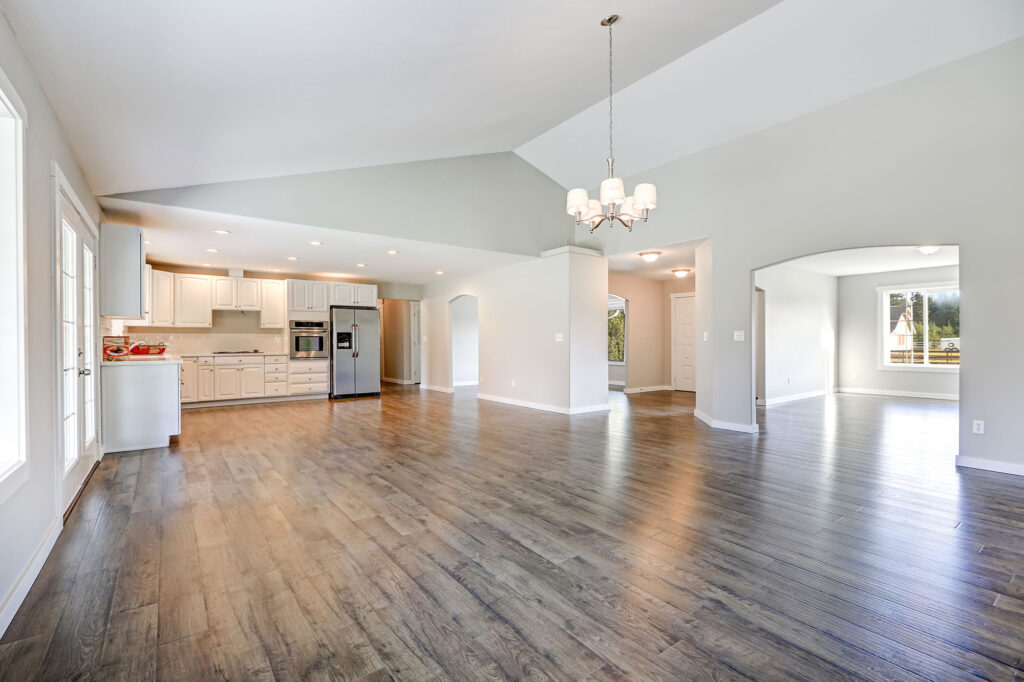 LAMINATE-FLOORING